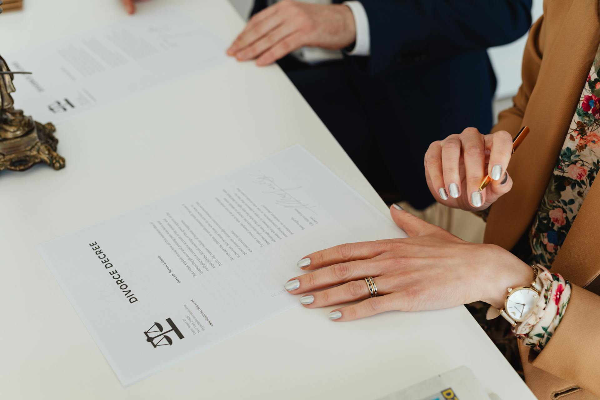 Pour tout savoir sur le divorce en suisse le mieux est d’aller sur divorce.ch