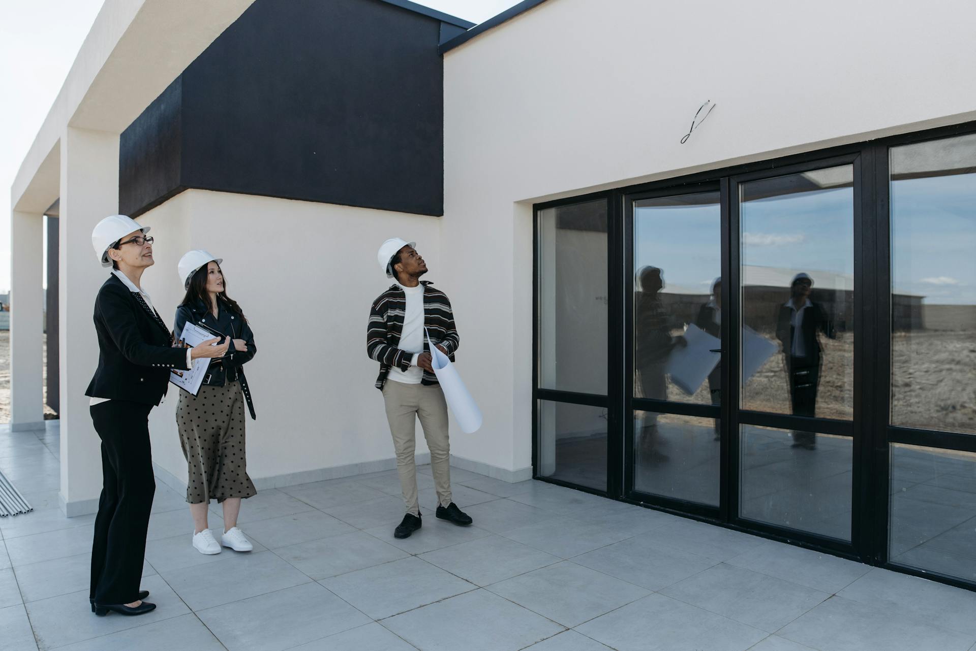 Se faire accompagner par une agence immobilière pour un immeuble de rapport